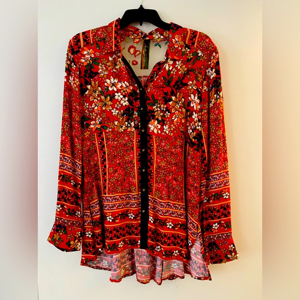 Classic Aratta Silent Journey styled button down shirt. Beautiful!